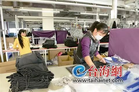 跟着支付宝追赶移动互联网浪潮 7000家鸿星尔克门店转型新零售
