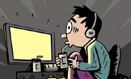南京男子上网猝死曾是网管 躺网吧简易床上身盖薄被子